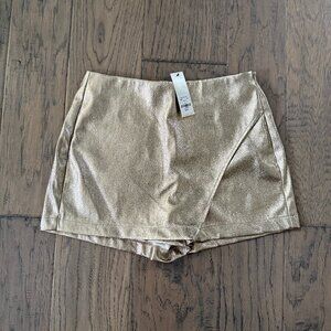 New Gold Metallic Skort - Size Small